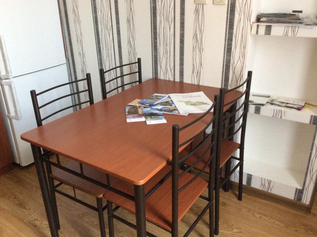Studio Lermontov Street Tbilisi Quarto foto